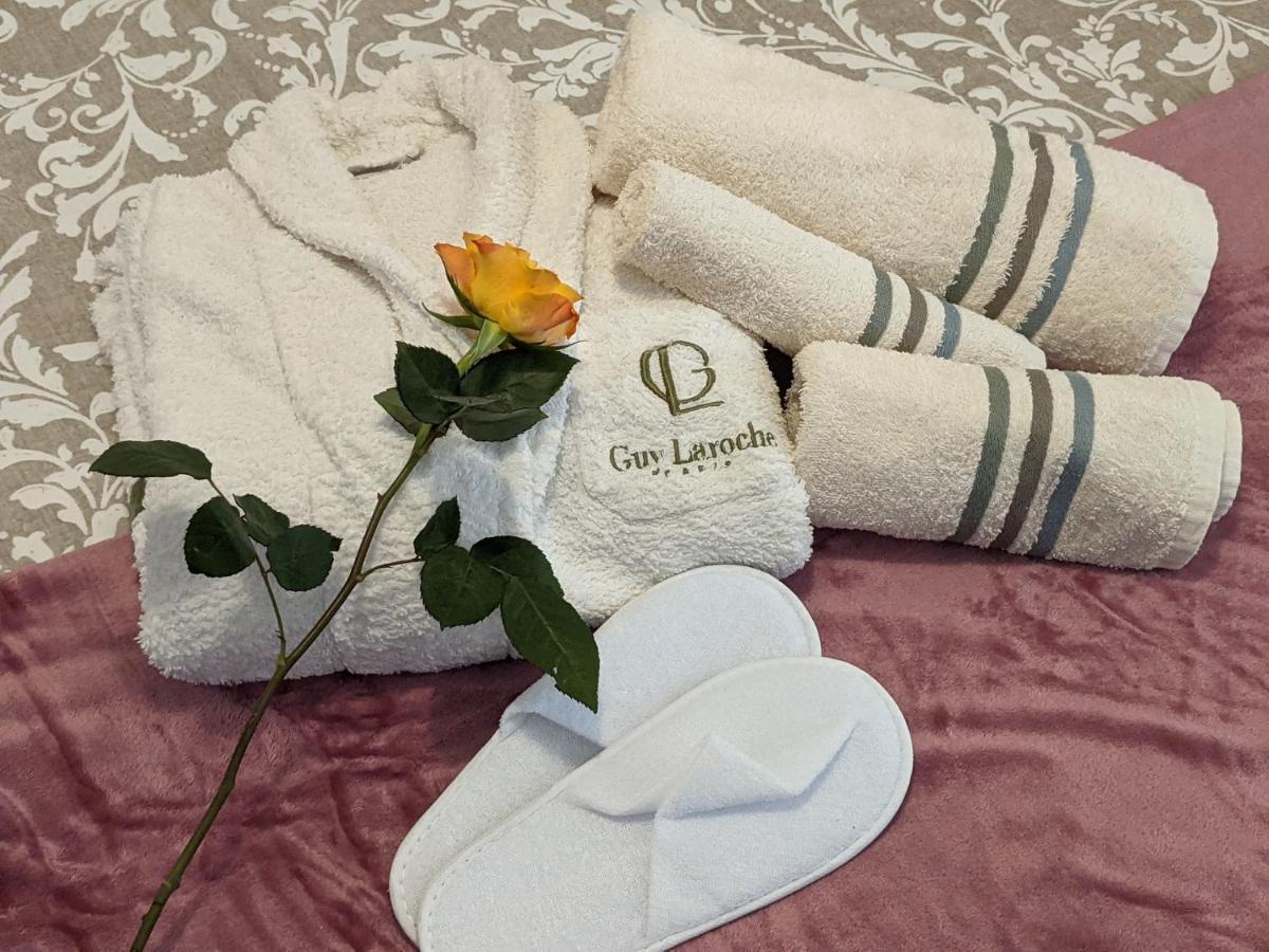 Luxurious Sea View Apartment ピレウス エクステリア 写真